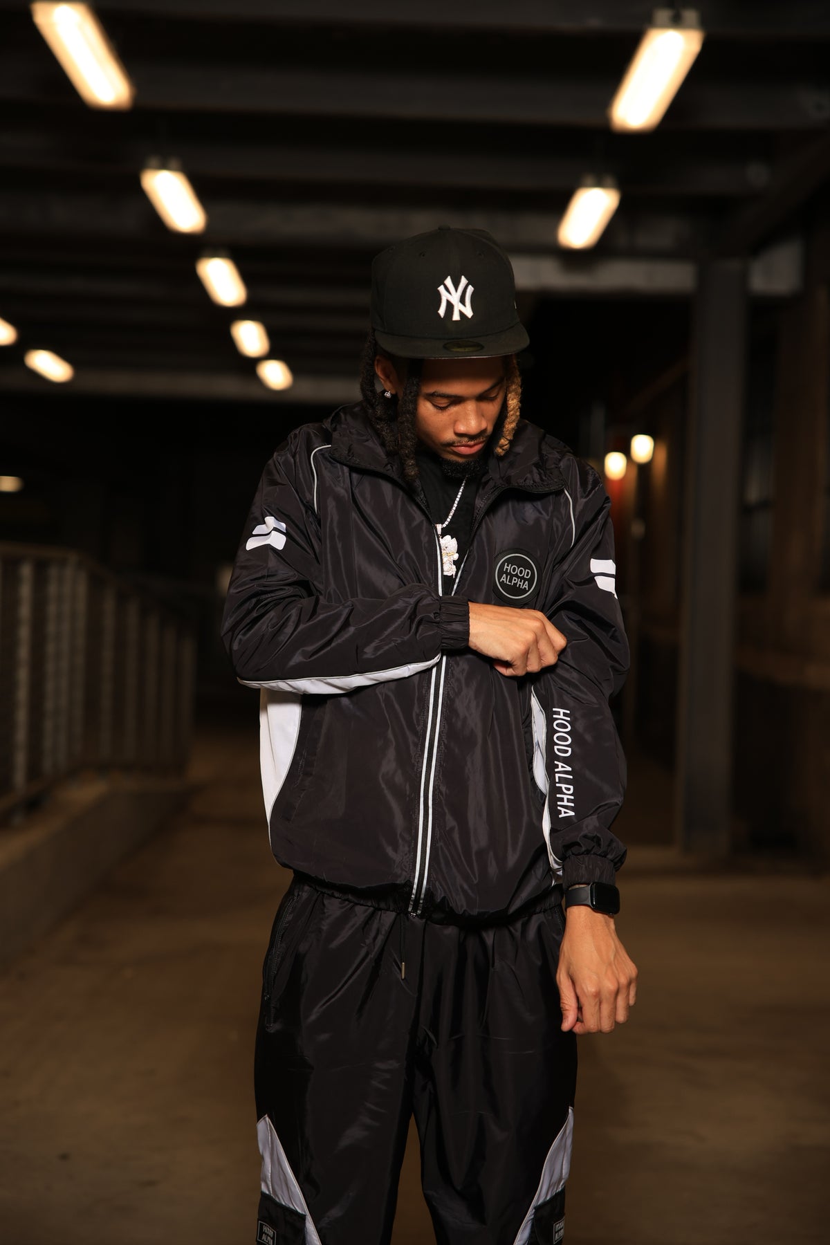 GLOBAL RUN™ Technical Windbreaker Jacket — Black